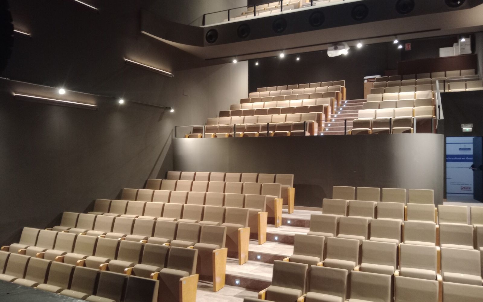 TEATRO AUDITORIO GRADO
